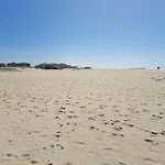 Alojamento de Acomodação e Pequeno-almoço Beachwalk *