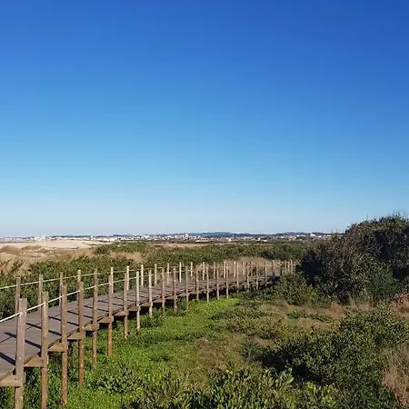 Alojamento de Acomodação e Pequeno-almoço Beachwalk