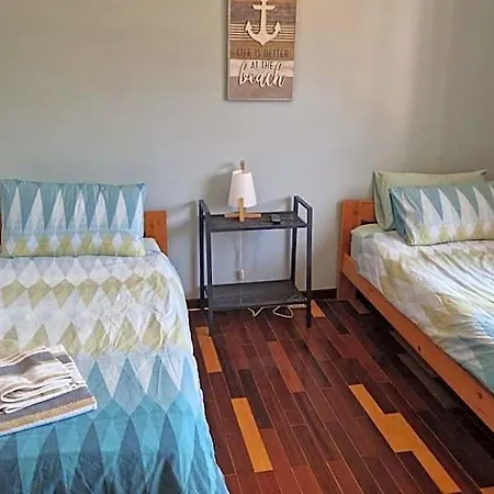 Beachwalk Bed and breakfast
